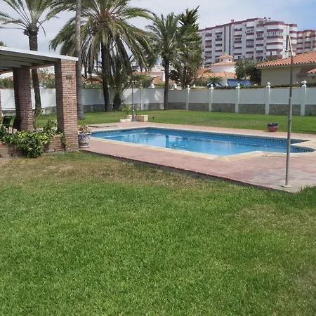 Beach Front For 8 Persons Torrox